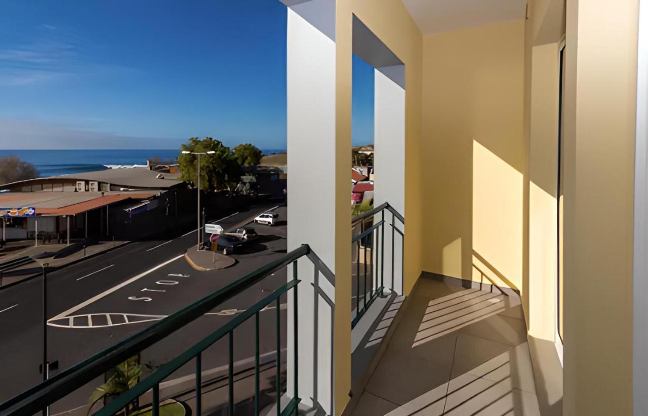 Praia Mar By Stay Madeira Island Понта-ду-Сол Екстер'єр фото